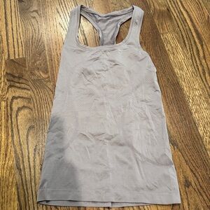 Dark grey lululemon tank 2, in great condition